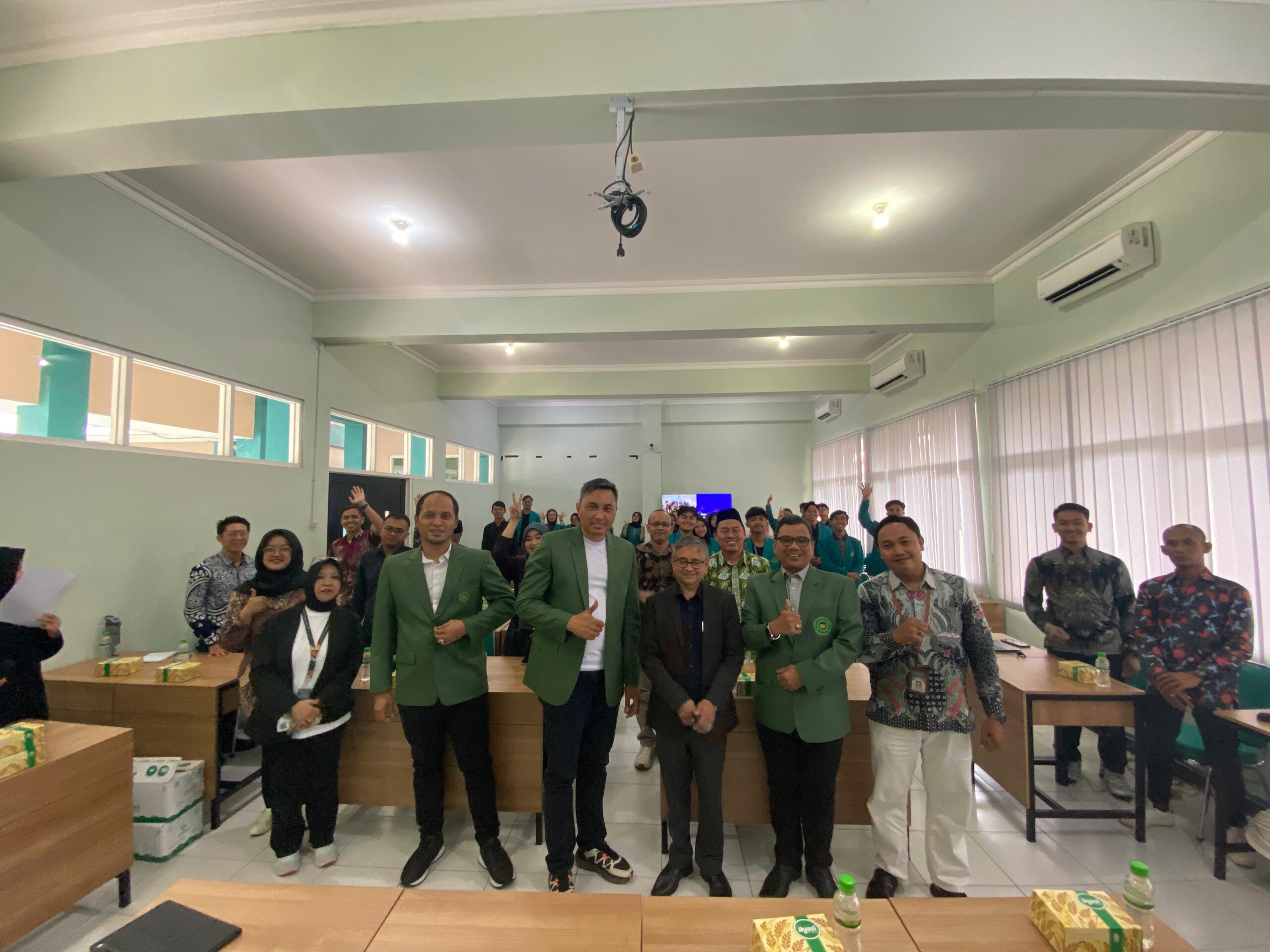 Fakultas Hukum-FISIP Unwahas Perkuat Kolaborasi Internasional dengan Jawaharlal Nehru University India di Usia Perak