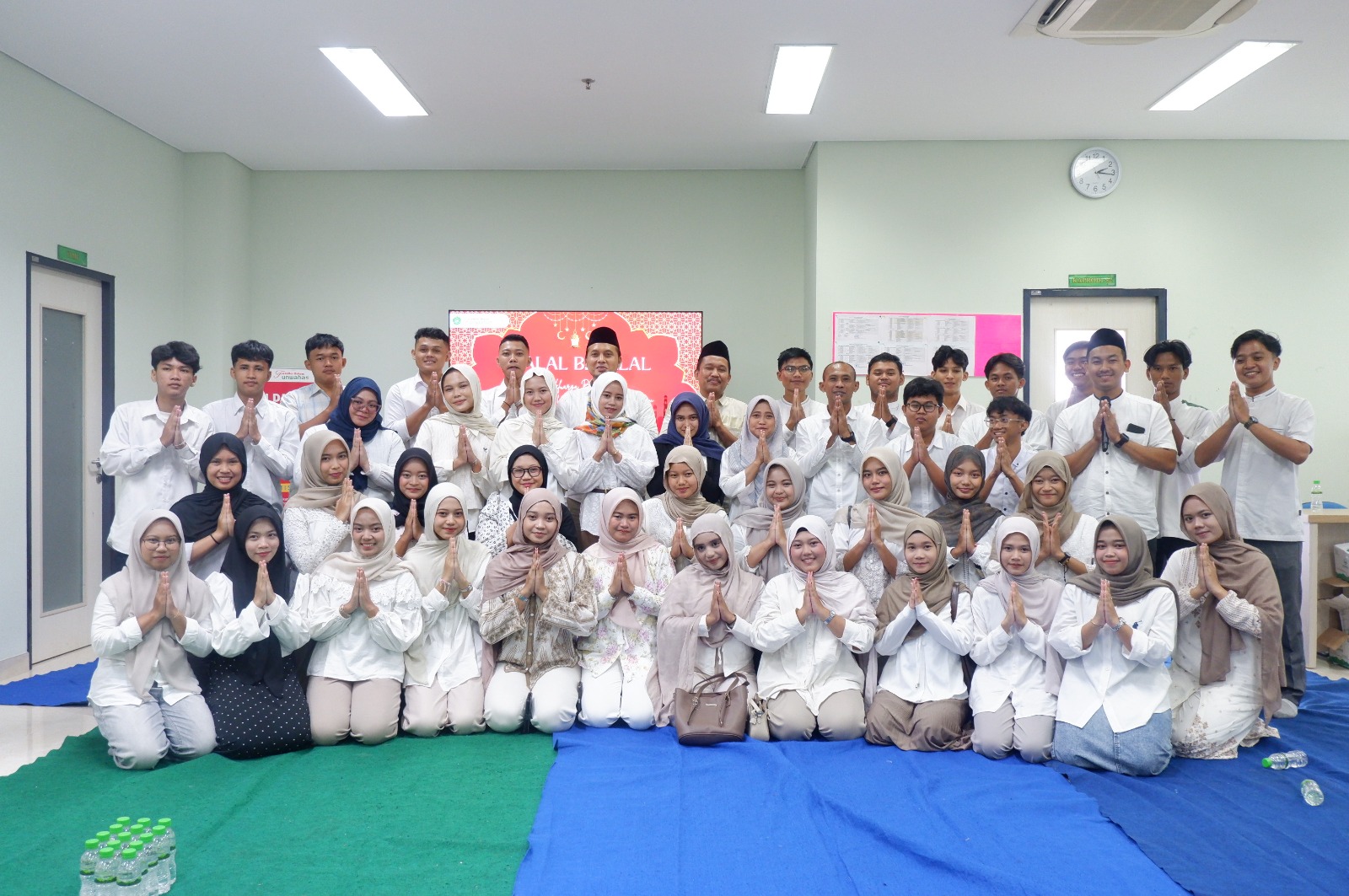 Halal Bihalal Fakultas Hukum Unwahas Perkuat Silaturahmi dan Nilai Kebersamaan